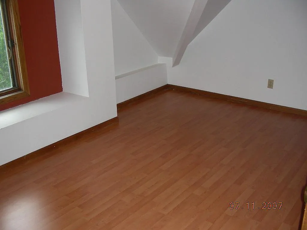 1 bed, 800 sqft, $875 — Photo 4