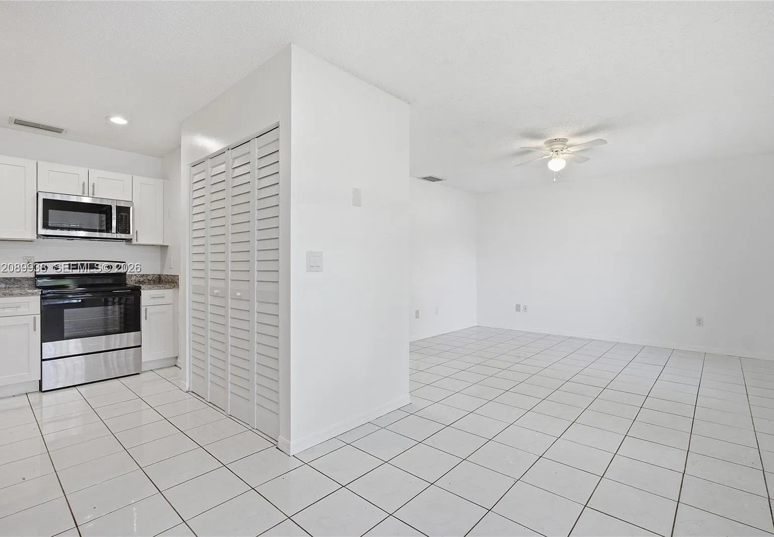 Villas Of Palm Bay — Photo 4