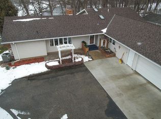 21903 River Oaks Dr, Fergus Falls, MN 56537