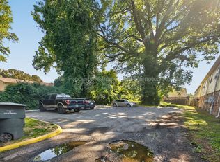 6249 Alexander St APT B, Norfolk, VA 23513