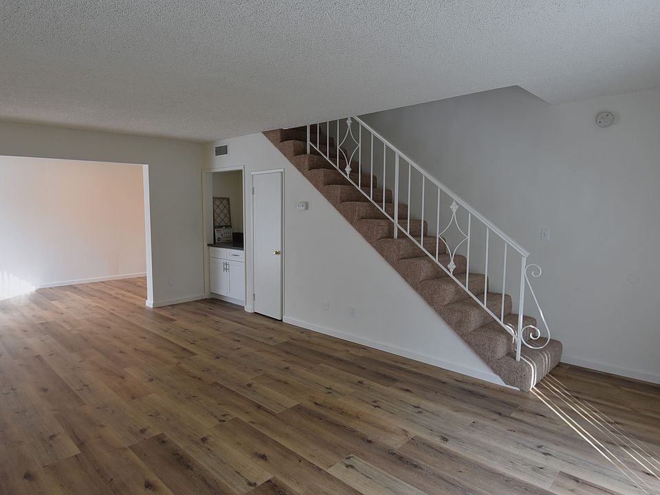 1st image of 10815 Camarillo St APT 1