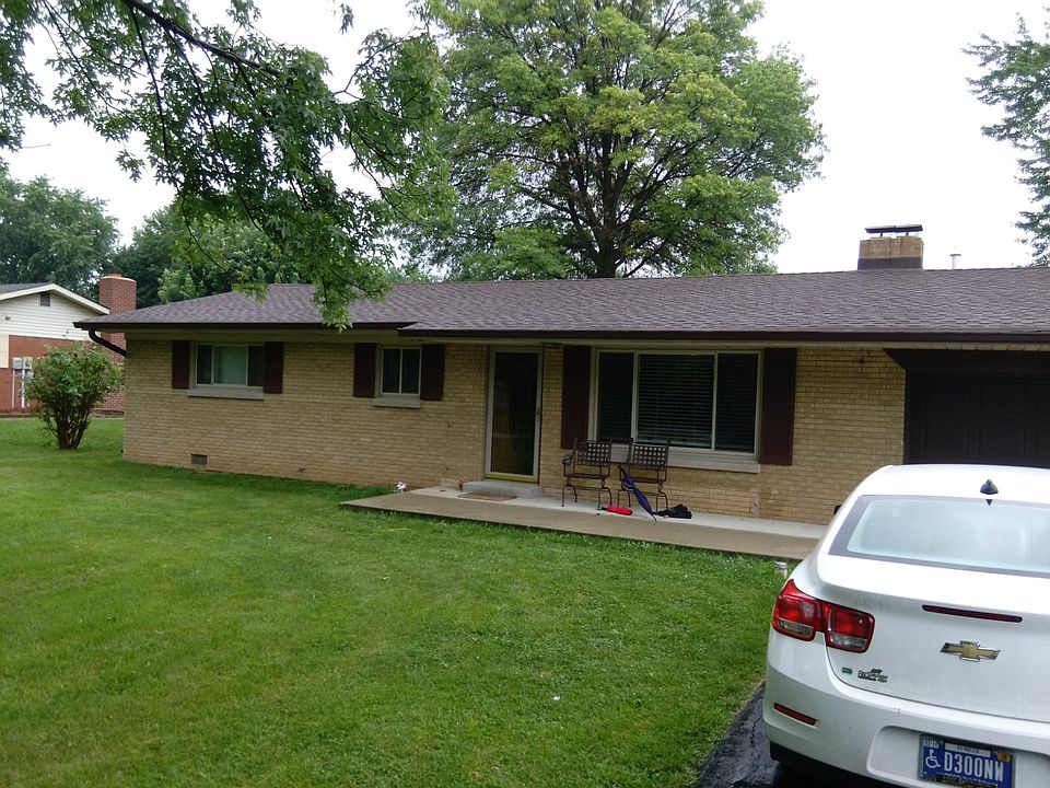 1st image of 4813 S Eaton Ave