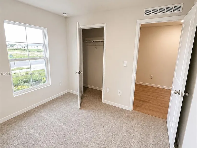544 Ilaria Ct — Photo 10