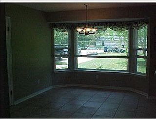 3rd image of 119 Charwood Dr