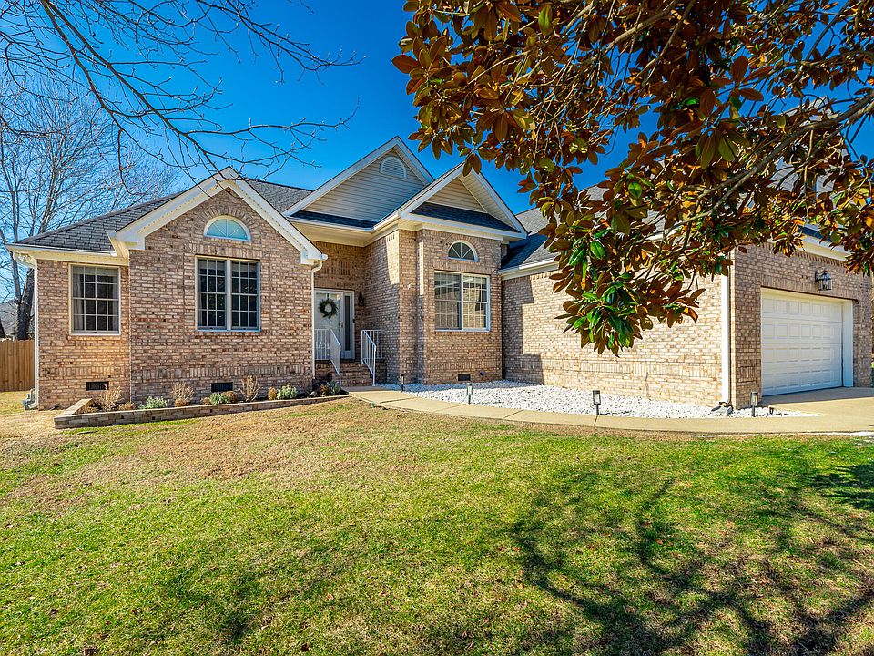 1st image of 2115 Paris Metz Rd