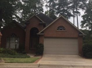 112 Wimbledon Ct, Greenwood, SC 29646