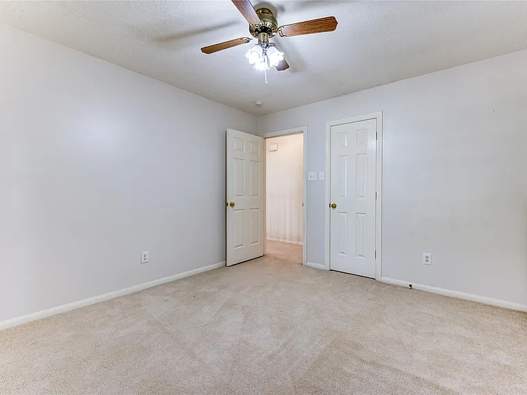 1107 Magnolia Woods Ct — Photo 33