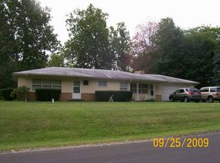 36 Christy Rd, Battle Creek, MI 49015