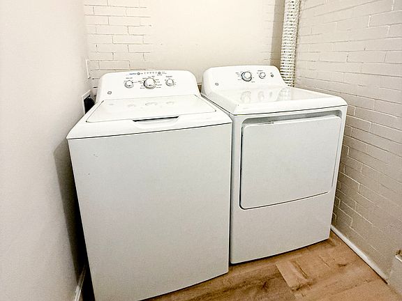 2nd image of 1404 Wareman Ave APT 2
