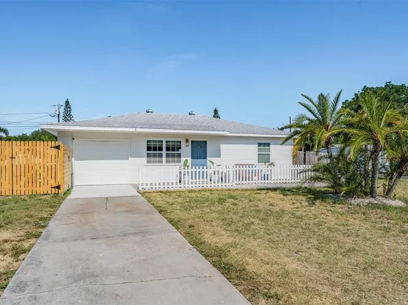 1548 Young Ave, Clearwater, FL 33756