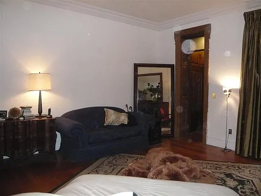 Rented by Sotheby's International Realty | media 55