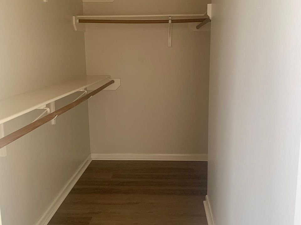 1st image of 4634 Hawk Meadow Dr