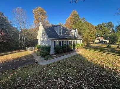 231 Crystal Falls Rd — Photo 1