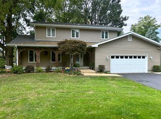 714 Cortez Dr, Forsyth, IL