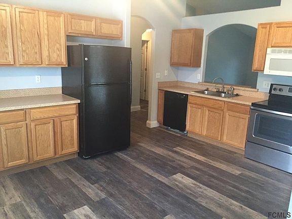 2nd image of 4 Squire Ct