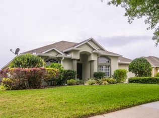1953 Lazy Oaks Loop, Saint Cloud, FL 34771