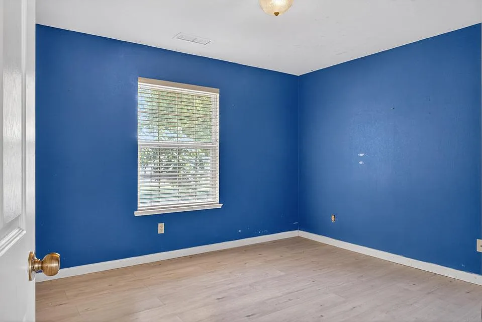 4 bed, 1902 sqft, $2,500 — Photo 4
