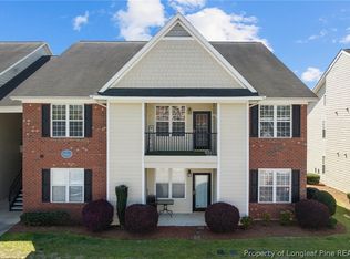 3920 Bardstown Ct APT 203, Fayetteville, NC 28304