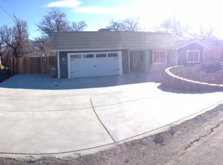 19516 Moon Dr, Tehachapi, CA 93561