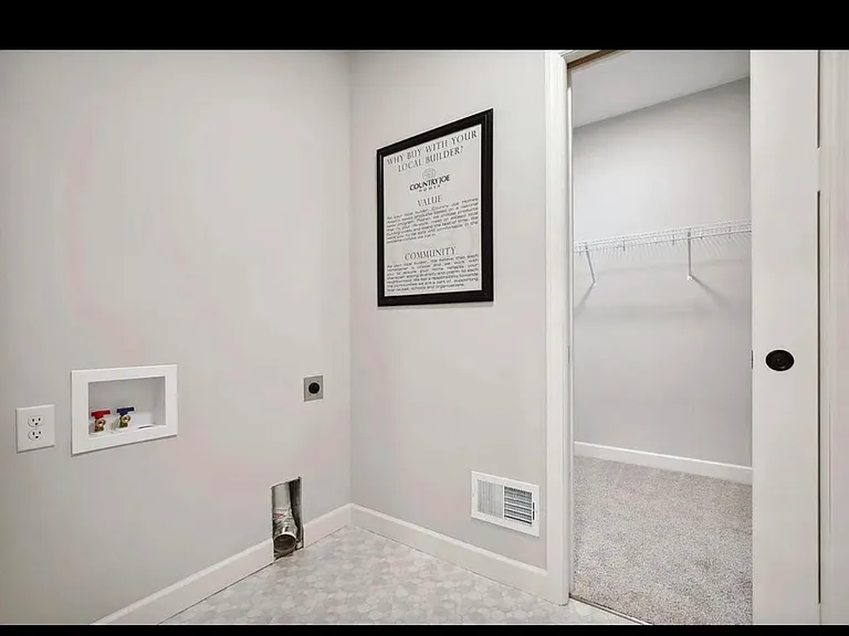 17874 Hamburg Ave — Photo 3