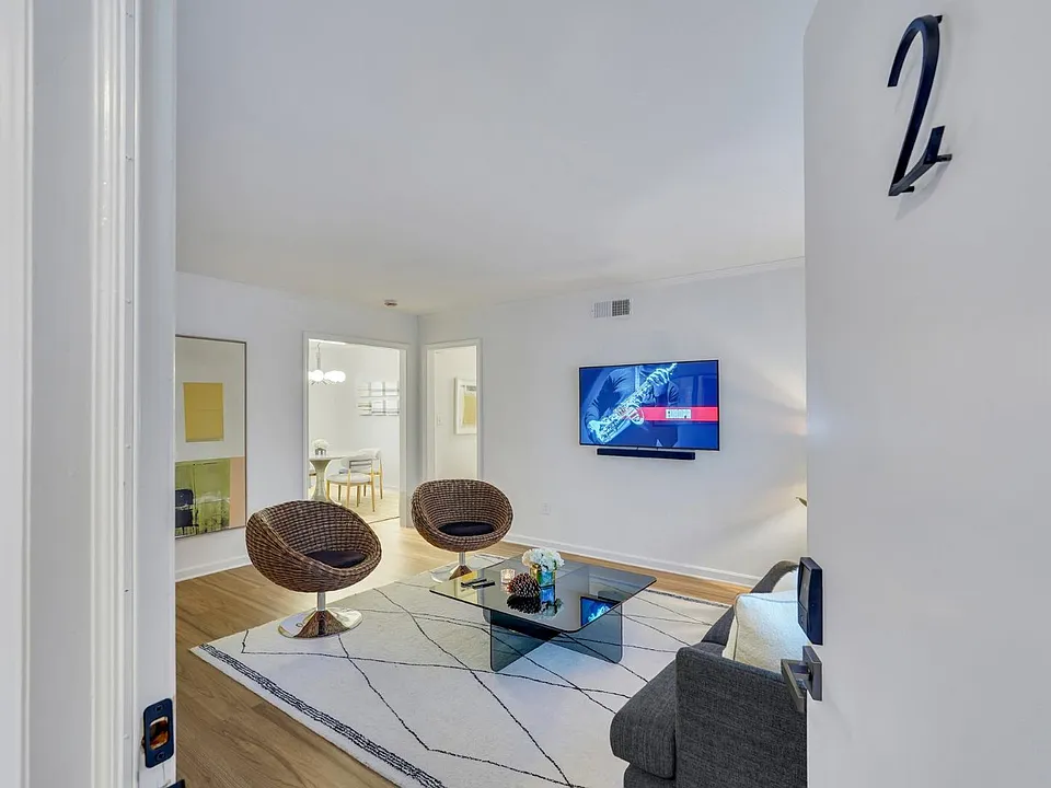 29 E 67th St #2-apt 1