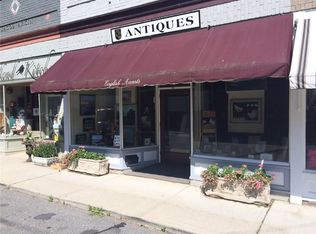 1 N Main St UNIT 4, Essex, CT 06426