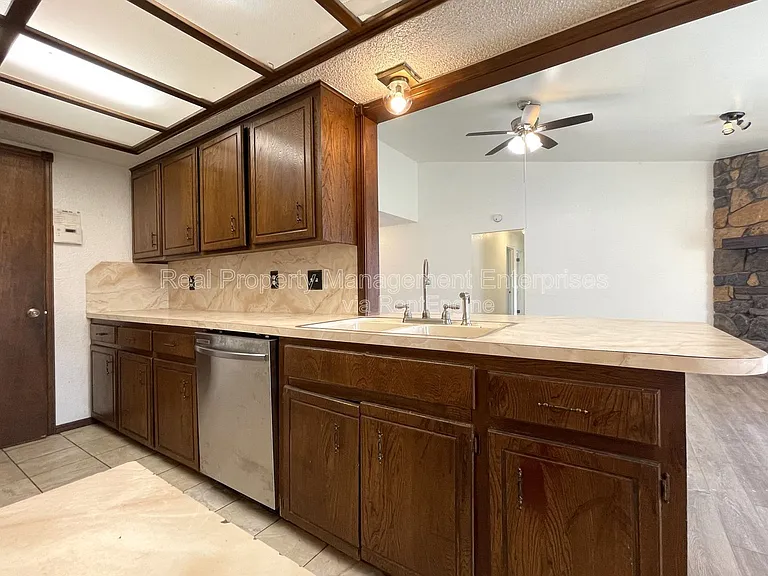 3009 Big Oak Dr — Photo 12