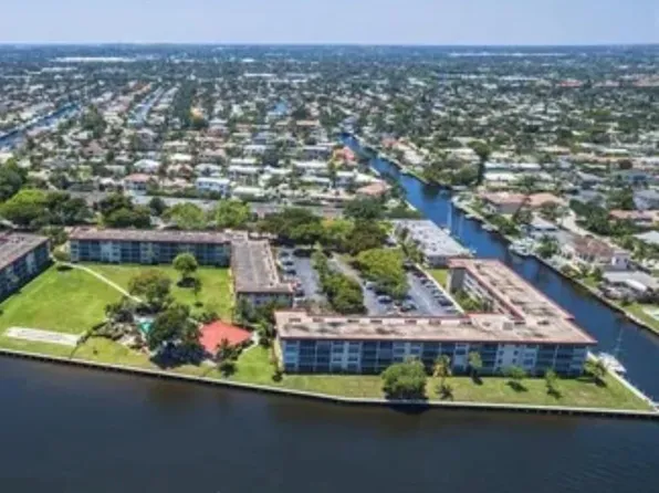 3180 NE 48th Court #112, Lighthouse Point, FL 33064