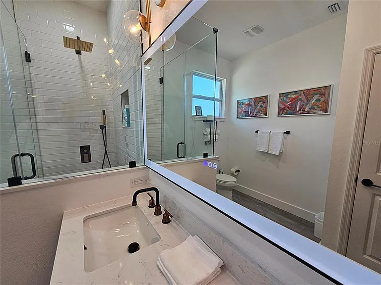 2075 Jewell Ave — Photo 39