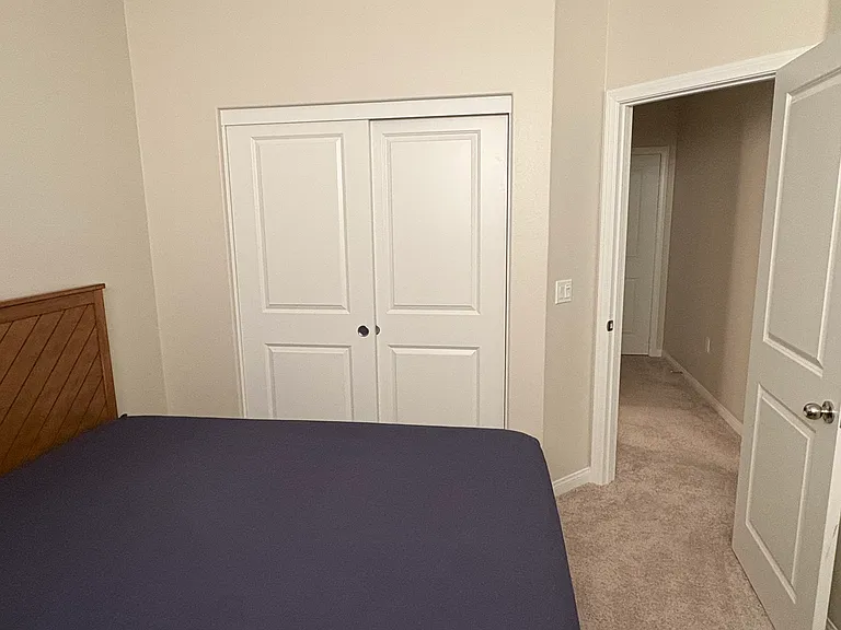 1527 Riverfront St — Photo 4