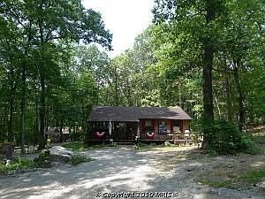 2nd image of 1518 Hoffmaster Rd