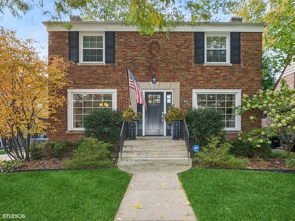 9030 S Oakley Ave, Chicago, IL 60643