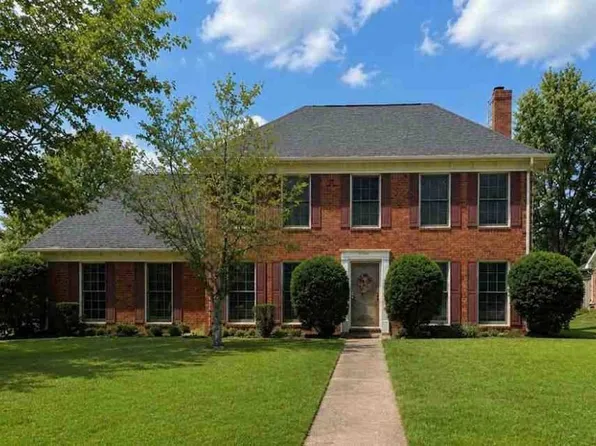 8495 Timber Creek Dr, Cordova, TN 38018