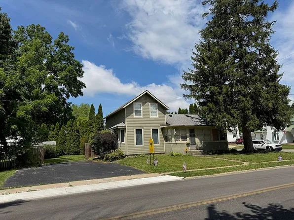 5777 Summit St, Sylvania, OH 43560