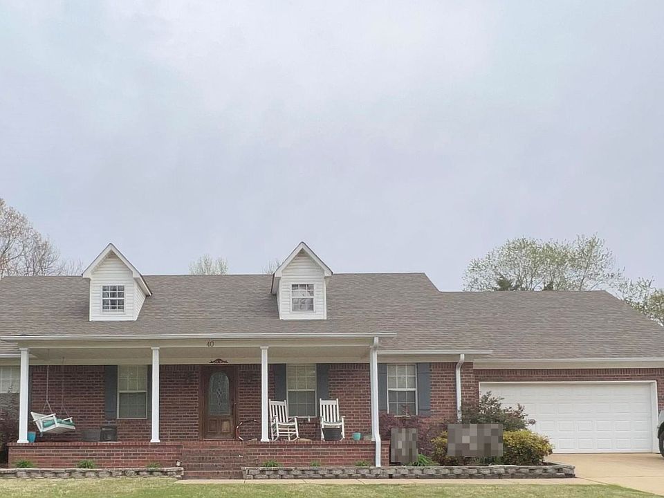 2nd image of 40 Michelle Dr