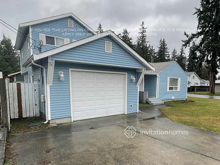 1425 63rd St SE — Photo 2