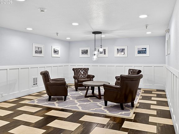 5th image of 1829 NW Lovejoy St Unit 312