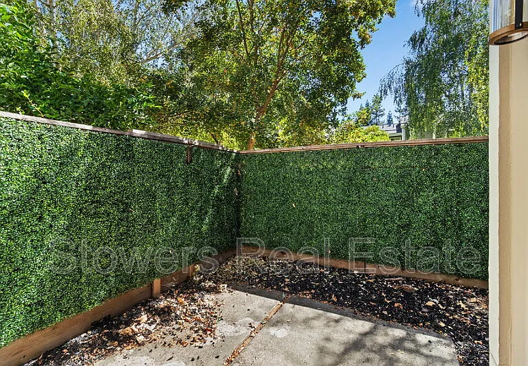 433 Garden Creek Pl — Photo 26