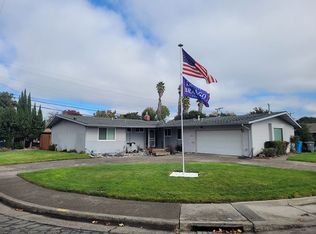 202 Adele Ave, Rohnert Park, CA 94928