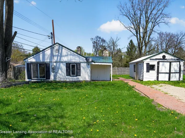 3024 W Jolly Rd, Lansing, MI 48911