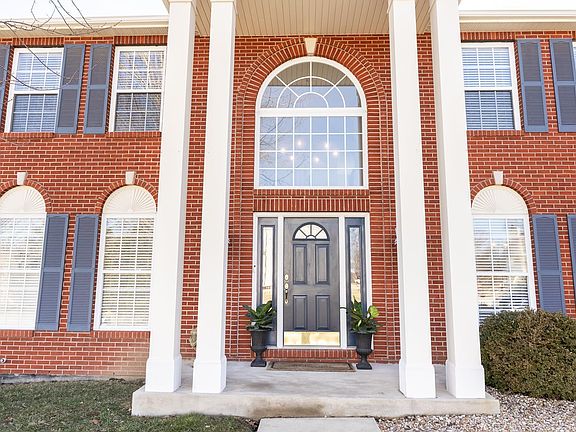 4th image of 1043 Thornbury Pl