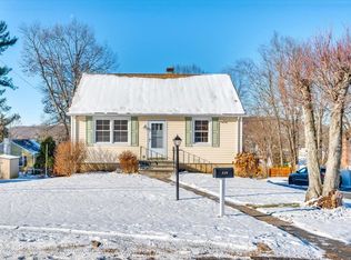 319 Warren Ave, Hawthorne, NY 10532