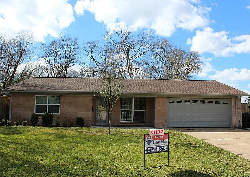 1st image of 903 Beechgrove Dr