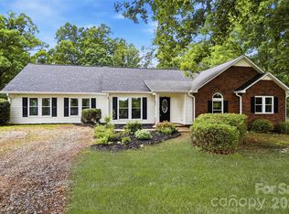 1919 Gables Dr, Monroe, NC 28112