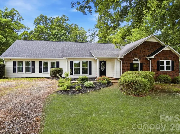1919 Gables Dr, Monroe, NC 28112