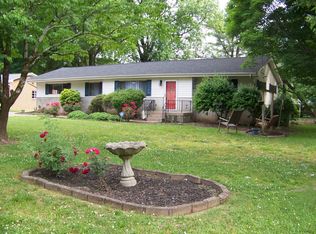 5906 Pinelawn Dr, Chattanooga, TN 37421