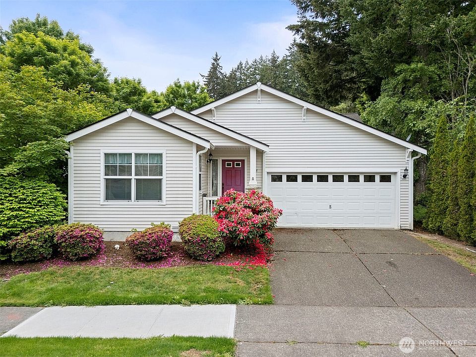 1st image of 405 Bungalow Drive NW