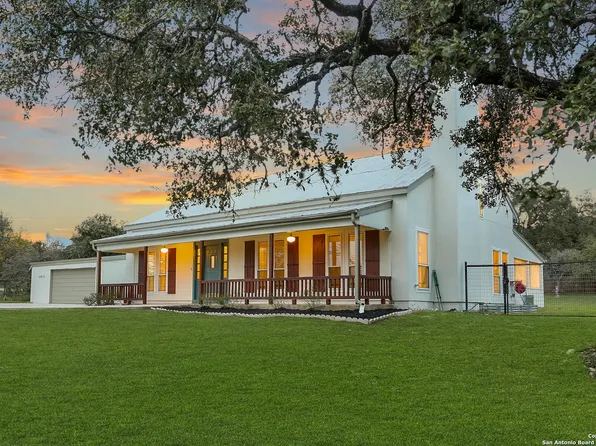 30672 BLUEBERRY RIDGE DR, Bulverde, TX 78163