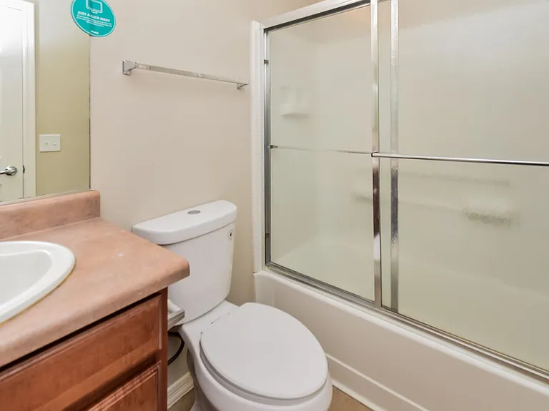 1084 W Calle Del Libro Dorado — Photo 18