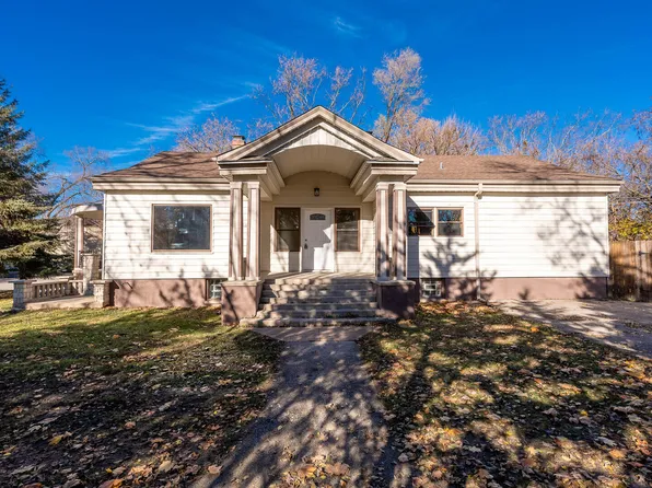 329 Grove Ave, Wood Dale, IL 60191
